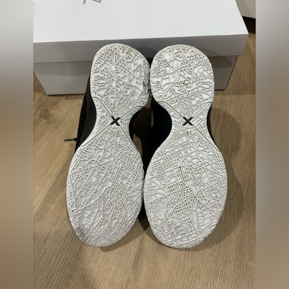 Lebrons next gen! - Picture 2 of 5